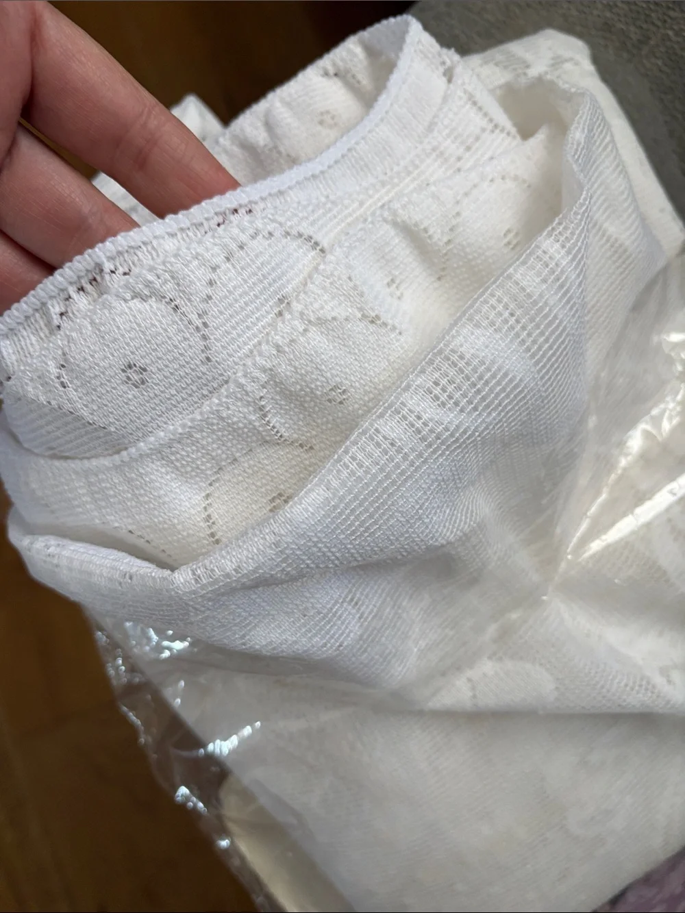 Vintage Quaker Lace “Angels” 60”x 84” Oblong Tablecloth